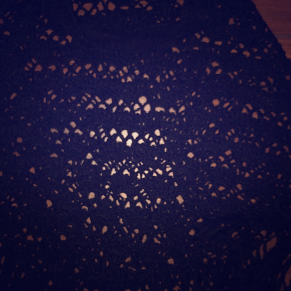 Cejion black shawl